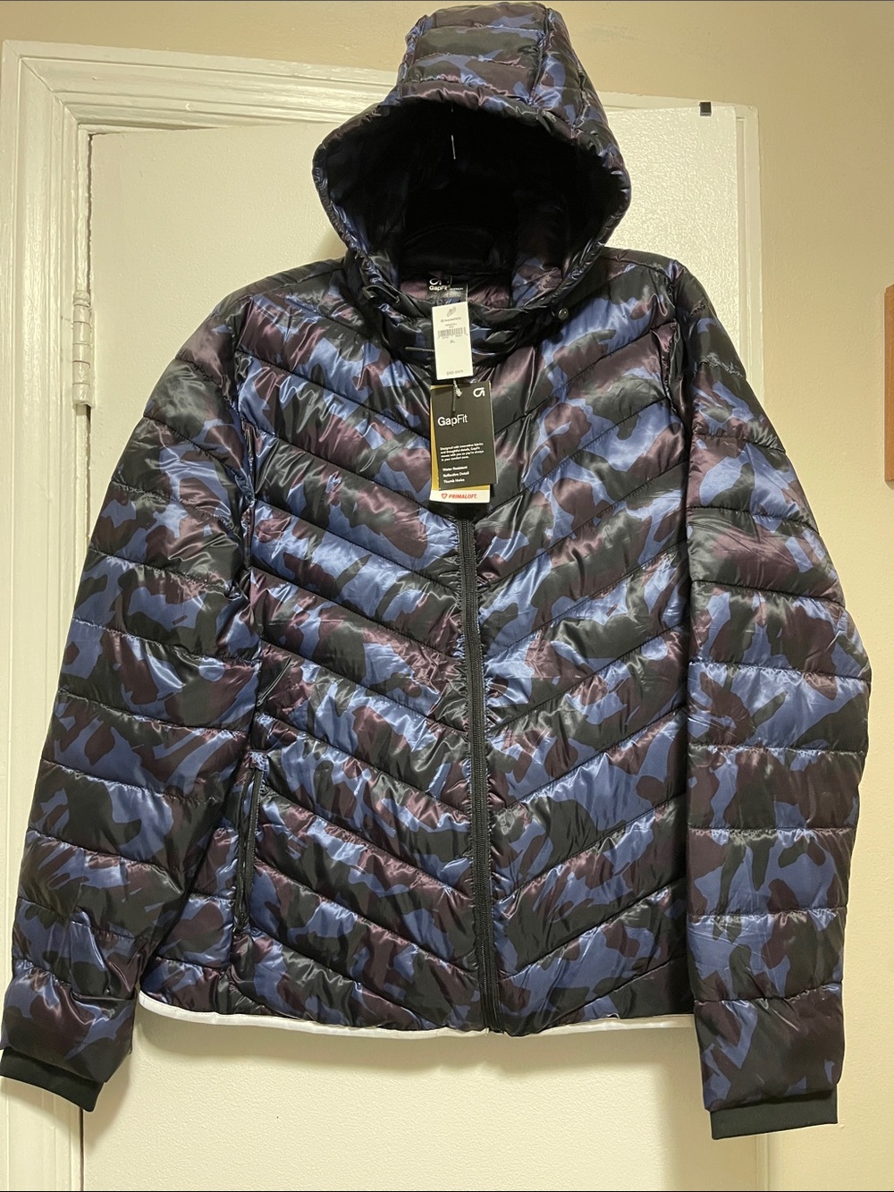 GAP Quilted Hooded Maternity Jacket in Navy Camo Women’s XL New with tags